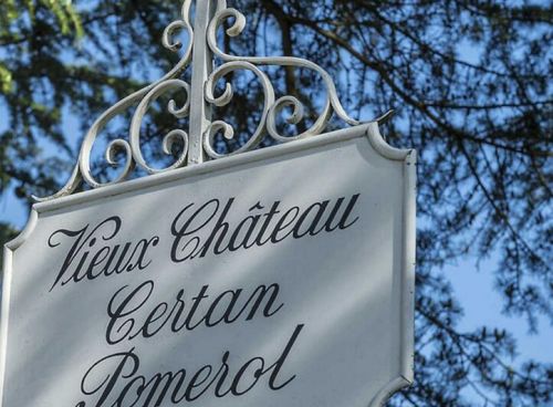 老色丹酒庄（Vieux Chateau Certan）