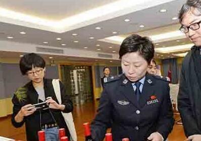阿里巴巴平台助上海警方查获14000余瓶奔富葡萄酒