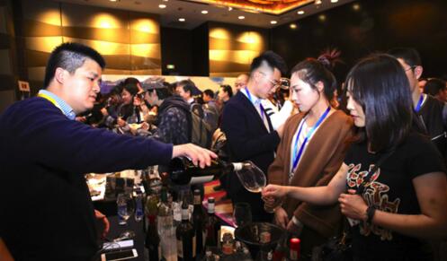 南非葡萄酒展团在中国三座城市举办南非葡萄酒巡展推广会