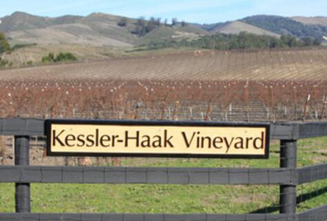 克斯勒-哈克酒庄（Kessler-Haak Vineyard and Winery）
