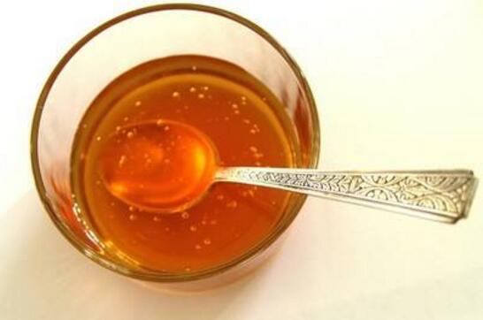 红酒蜂蜜面膜功效和做法详解
