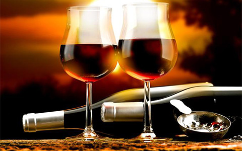 2016圣皮埃尔城堡红葡萄酒的评分怎么样？