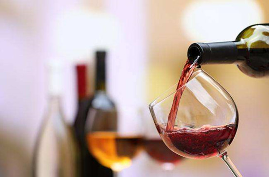 葡萄酒和红酒的关系 你了解吗？