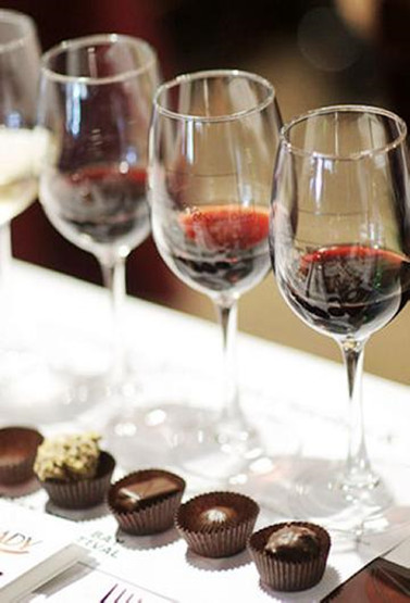 巧克力与葡萄酒创意混搭 体味甜蜜浓情