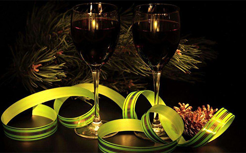 2016年卡农嘉芙丽酒庄红葡萄酒的酒评怎么样？