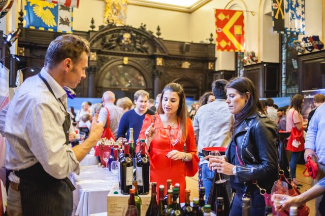 葡萄酒商Ledbury Wine Cellar和Vinifera Wine Club参展伦敦城市葡萄酒展活动