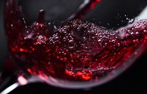 品酒时怎么评估葡萄酒的陈年潜力？