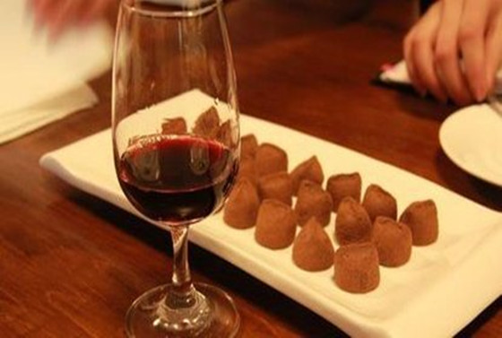 关于葡萄酒搭配美食的七个妙计
