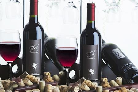 法国最受欢迎的葡萄酒法国吉洛葡萄酒