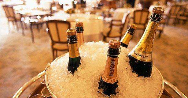 2017年香槟进口量达全球第一，香槟将成为下一个酒业风口