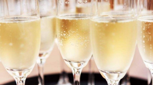 香槟酿制方法 揭开香槟酿造的神秘面纱