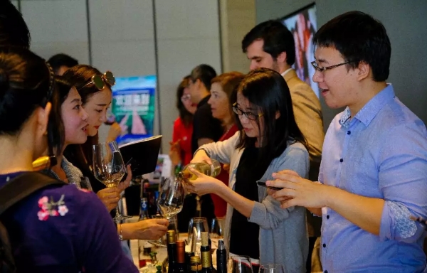 葡萄牙驻华大使杜傲杰：葡萄牙葡萄酒将在中国市场展现更强劲竞争力