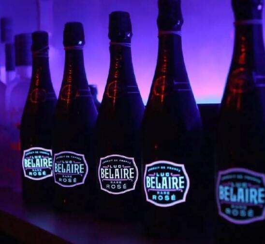 Luc Belaire酒庄新推出吕克·贝蕾尔（Luc Belaire）一款限量版桃红葡萄酒
