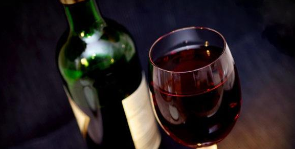 最新研究：葡萄酒中的白藜芦醇有助于对抗某些癌症