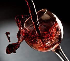 为什么我们那么强调葡萄酒的酸度？看完这篇你就明白了