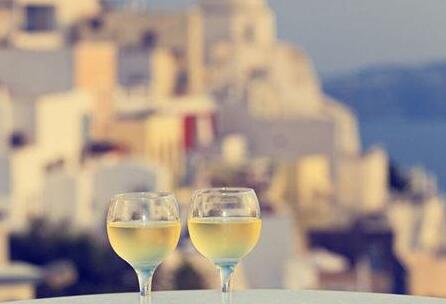 希腊政府取消葡萄酒特别税