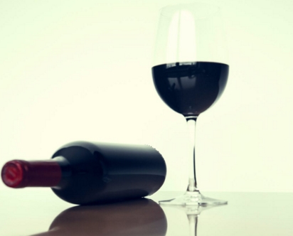 保存葡萄酒为什么要平放？