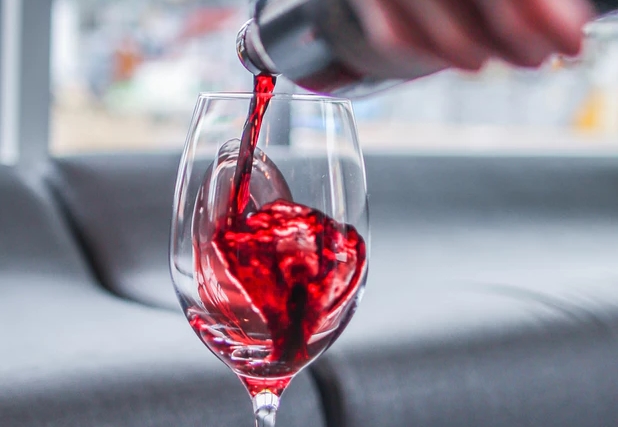 酒“腿”是什么意思？与葡萄酒质量有关系吗？