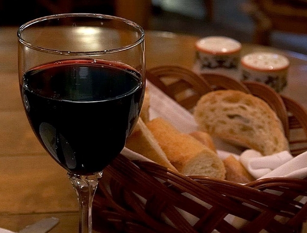 素食葡萄酒是什么？不是所有葡萄酒都是素的