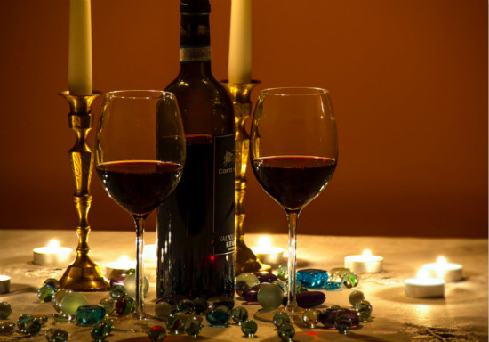 是不是在情人节都需要喝葡萄酒？