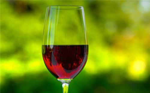 为什么喝红酒可以品味生活呢？