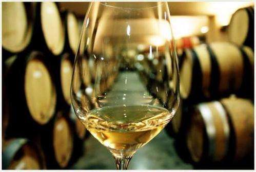 宁夏葡萄酒首次批量出口法国市场