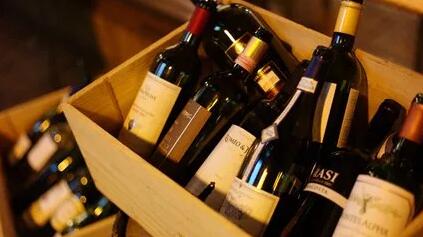 法国葡萄酒对华出口大降，经济疲软冲击酒类消费