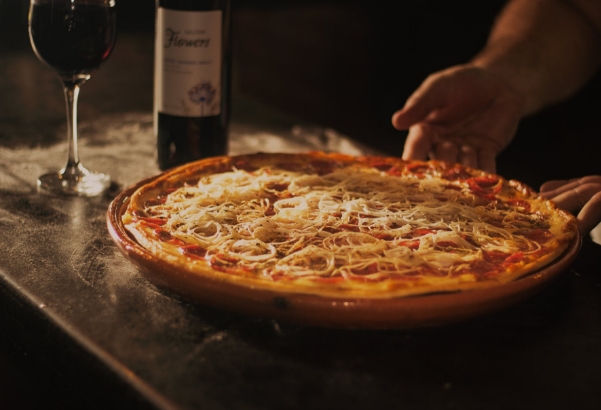 创造最佳比萨和葡萄酒配对的5个技巧