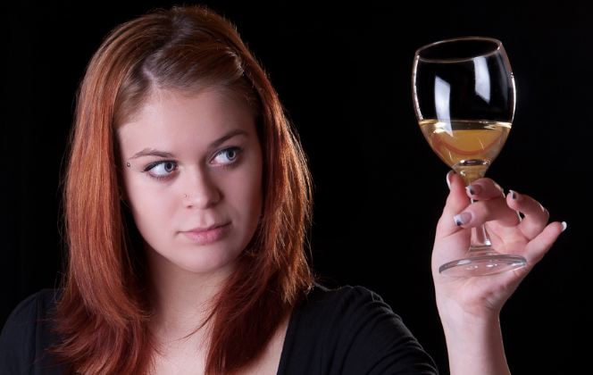 如何成为一名葡萄酒鉴赏家？