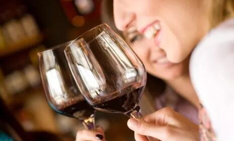 葡萄酒成为意大利消费最多的酒精饮料