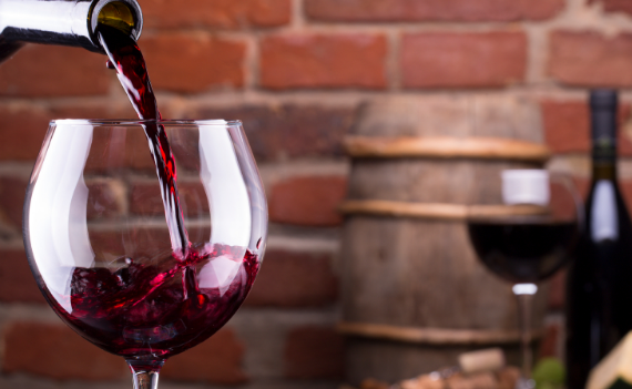 品鉴葡萄酒的常用方法有哪些？