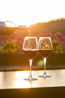 各位知道骑士精神与葡萄酒文化到底有着怎样的联系吗？