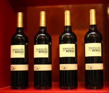 西班牙爱欧公爵酒庄葡萄酒在《佩宁指南》中入选优质葡萄酒评价等级