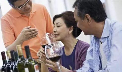 久誉国际|葡萄酒的家庭消费市场悄然形成