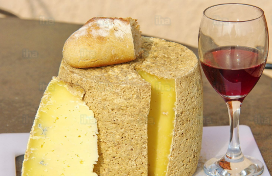 见过葡萄酒和奶酪的零食盒吗？