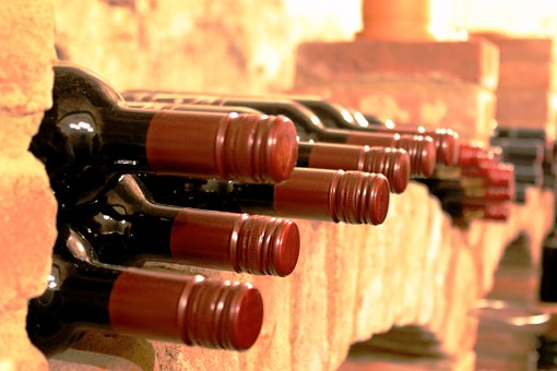 为什么葡萄酒在储藏时会变少了呢？