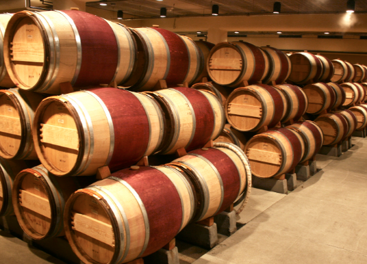 葡萄酒为什么用橡木？