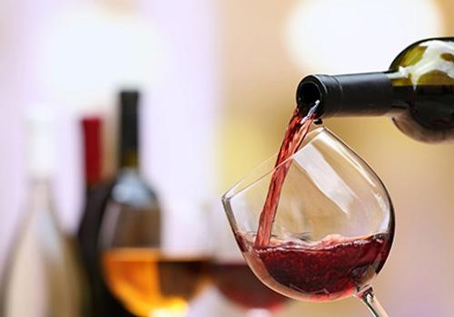 怎么识别优劣葡萄酒呢？