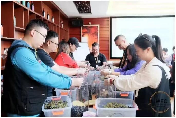 中国首次葡萄酒商业酿造课，圆满结束！