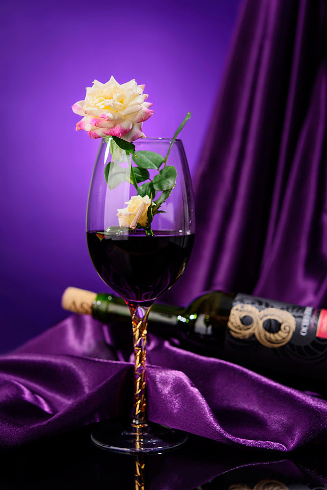 为什有些葡萄酒标着干型，喝起来却有点甜你知道吗？