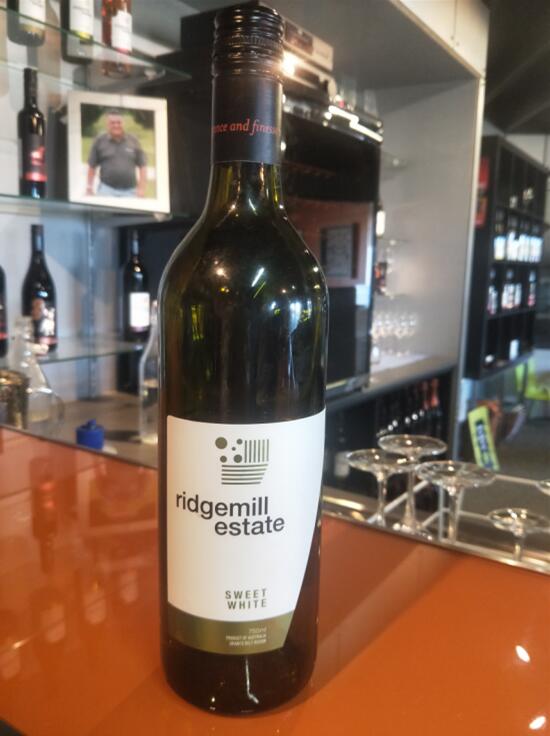 澳洲精品酒庄里奇米尔酒庄（Ridgemill Estate）以出产优质的精品葡萄酒而闻名
