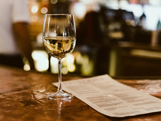 喝白葡萄酒能减肥吗？