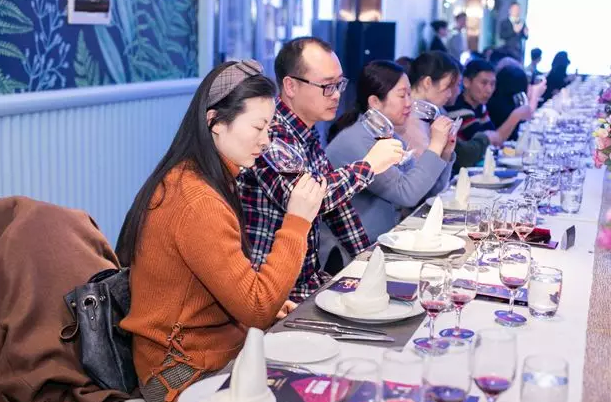 意大利葡萄酒品牌黄金骑士在中国五座城市举办品鉴会