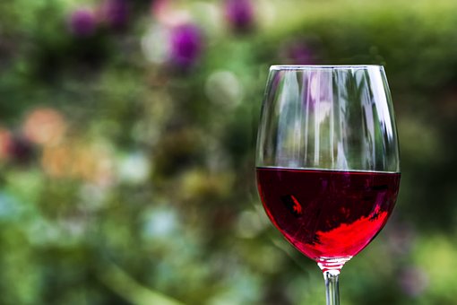 葡萄酒是怎样来去排除身体的毒素的呢?