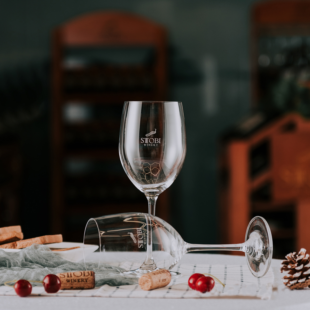 STOBI红酒杯家用欧式玻璃水晶杯葡萄酒高脚杯创意酒具