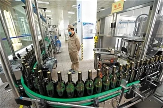 西部欠发达地区葡萄酒产业如何将“劣势”转化为“优势”？