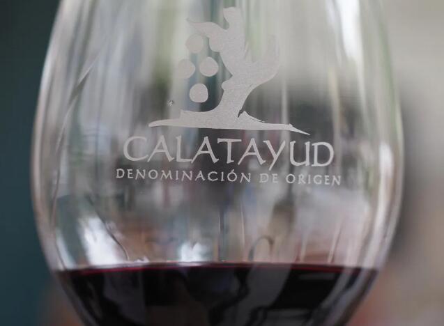 西班牙卡拉塔尤德法定产区为佩宁指南准备了约60款葡萄酒