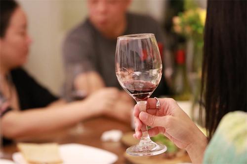 微生物会影响葡萄酒风味吗