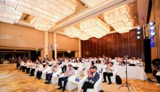 第二届国际果酒论坛日前在广州举行