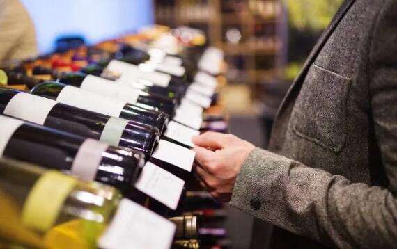 最新调查：40%消费者有选择购买葡萄酒的困难